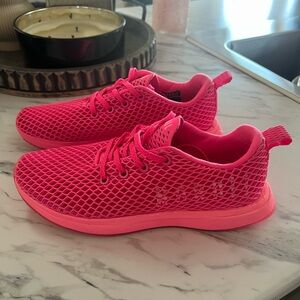 Brand New NOBULL Mesh Trainers